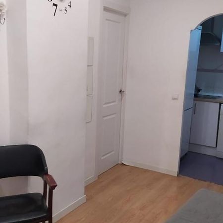 Apartamento 2 Dormitorios Cerca De Manuel Becerra Madrid Exterior foto